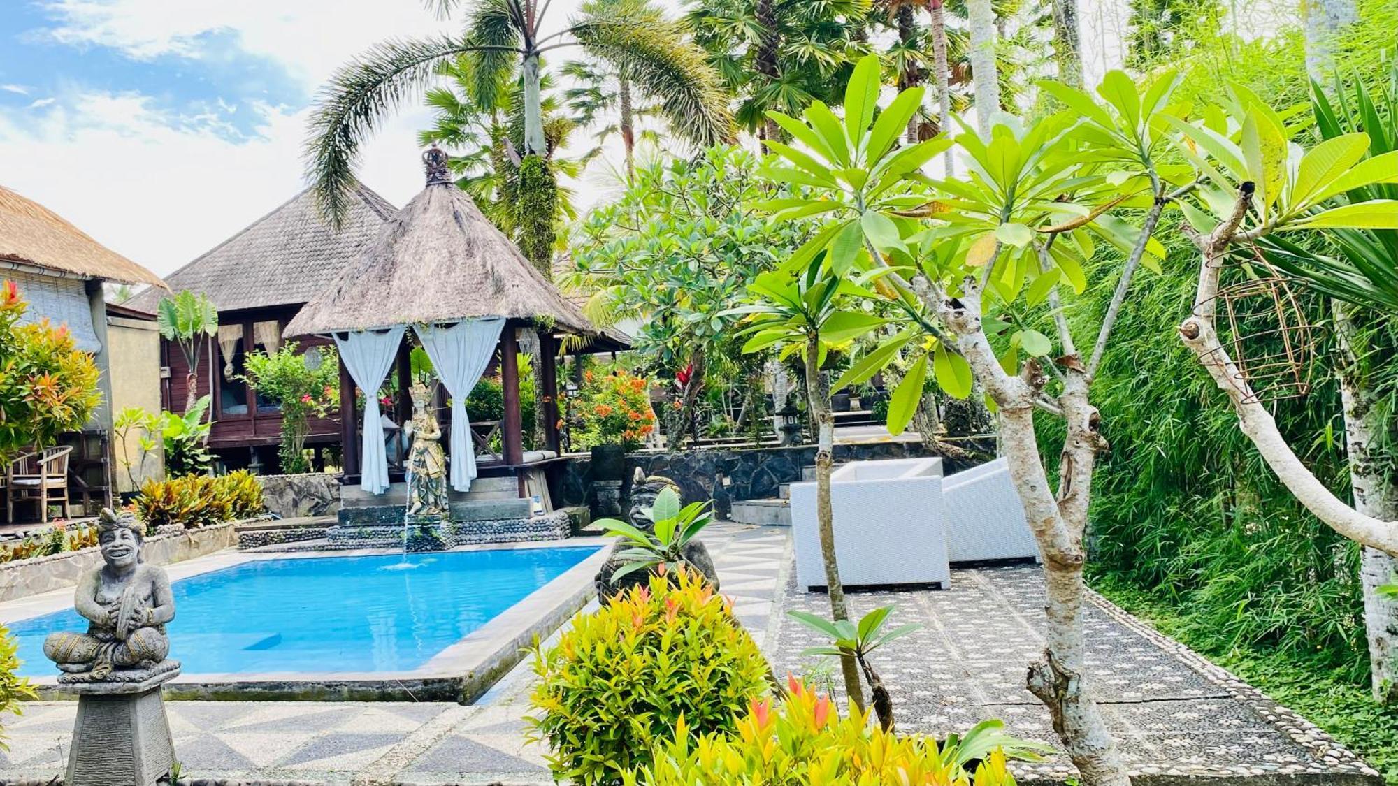 Dong Loka Guesthouse Bali Carangsari Exterior photo