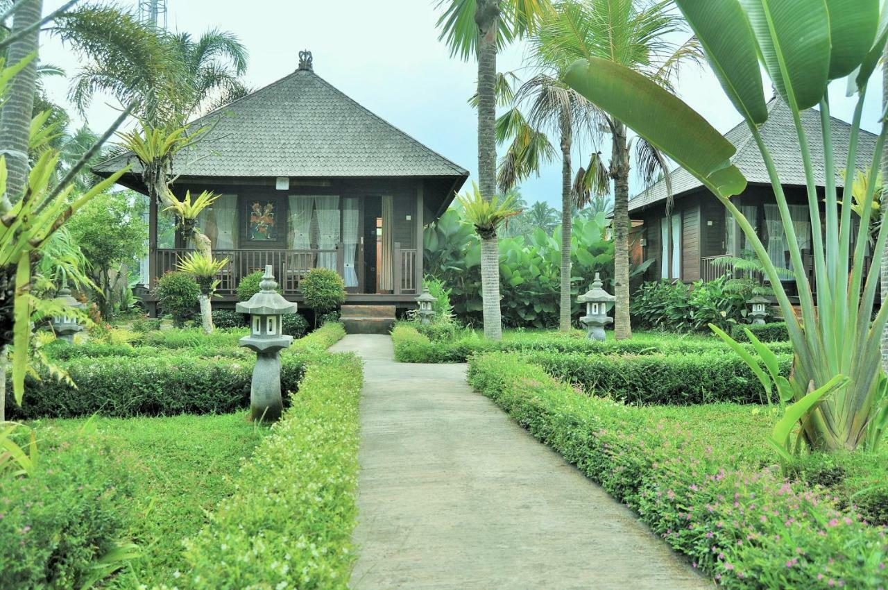 Dong Loka Guesthouse Bali Carangsari Exterior photo