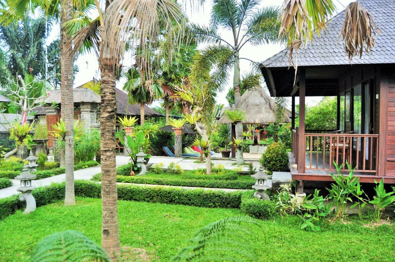 Dong Loka Guesthouse Bali Carangsari Exterior photo